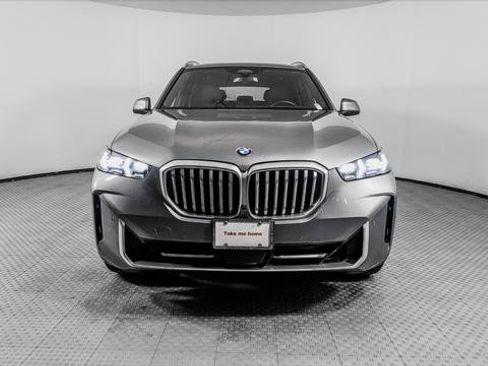 Used 2025 BMW X5 sDrive40i w/ Climate Comfort Package RWD image 12
