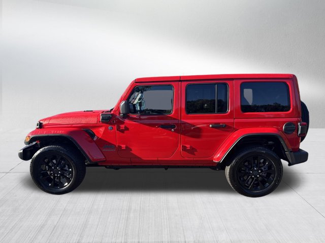 Certified 2025 Jeep Wrangler Unlimited Sahara w/ Safety Group AWD/4WD image 9