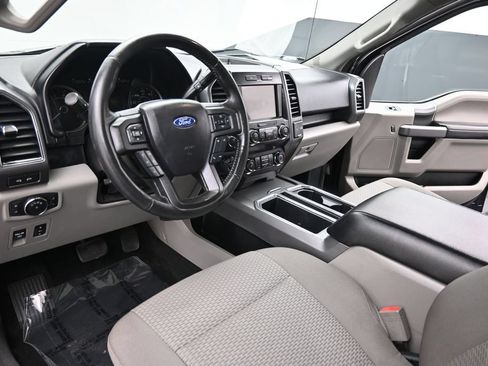 Used 2020 Ford F150 XLT w/ Equipment Group 302A Luxury AWD/4WD image 16