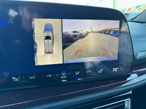 New 2026 Chevrolet Traverse Z71 w/ Enhanced Driving Package image 18