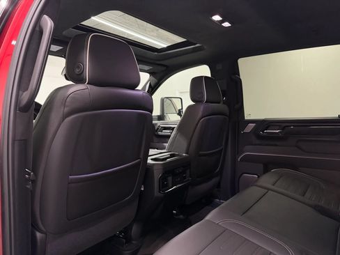 Used 2025 GMC Sierra 2500 AT4X AWD/4WD image 13