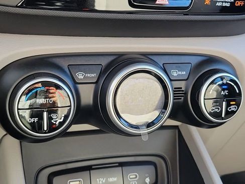 New 2026 Hyundai Venue SEL image 11