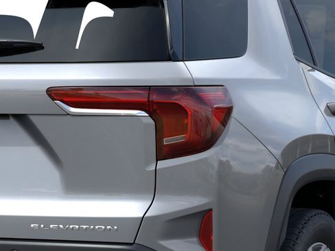 New 2027 GMC Terrain Elevation w/ Elevation Premium Package FWD image 11