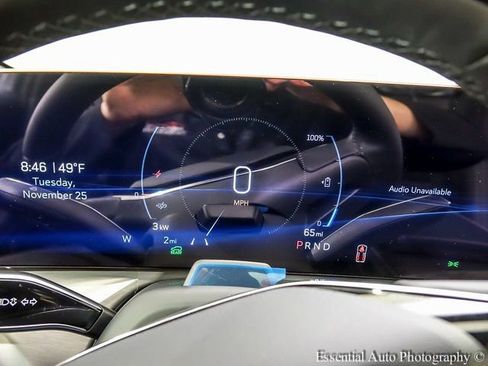 New 2026 Cadillac Vistiq Luxury image 13