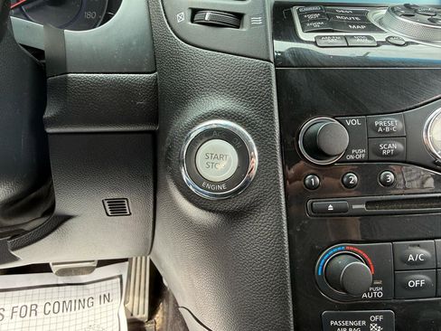 Used 2009 INFINITI FX35 AWD w/ Technology Pkg image 18