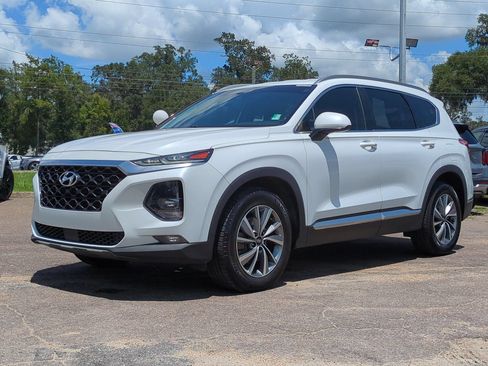 Used 2019 Hyundai Santa Fe SEL FWD image 2