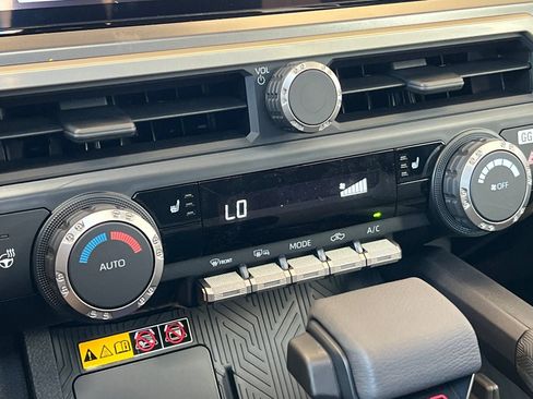 New 2025 Toyota Tacoma TRD Off-Road image 23