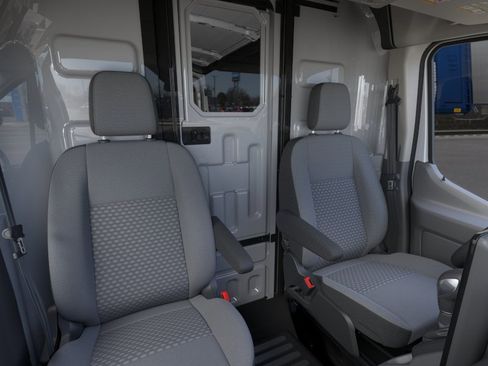 New 2026 Ford Transit 250 148 Medium Roof Extended AWD image 10