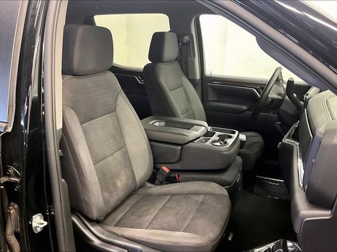 Used 2023 Chevrolet Silverado 1500 LT w/ LPO, Dark Essentials Package AWD/4WD image 6