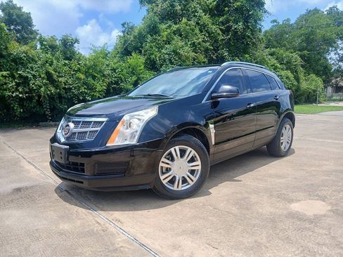 Used 2010 Cadillac SRX Luxury FWD image 2