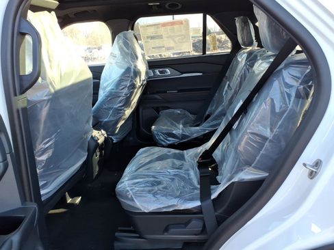 New 2026 Ford Explorer ST w/ Sun And Sound Package image 6