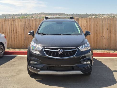 Used 2018 Buick Encore Sport Touring AWD/4WD image 3