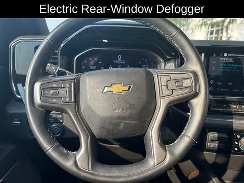 Certified 2025 Chevrolet Silverado 1500 High Country w/ High Country Premium Package AWD/4WD image 13