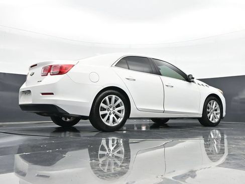 Used 2013 Chevrolet Malibu LT FWD image 40