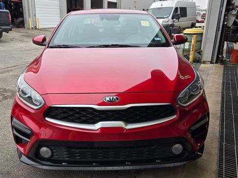 Used 2019 Kia Forte LXS image 2