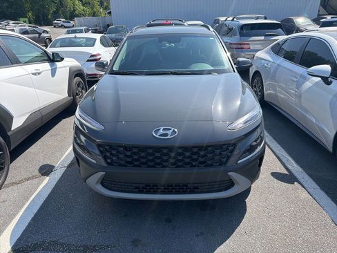 Used 2023 Hyundai Kona SEL w/ Cargo Package FWD image 1