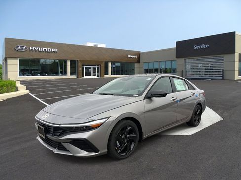 New 2026 Hyundai Elantra Sport image 1