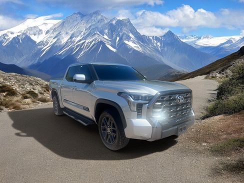 Used 2023 Toyota Tundra Platinum image 7