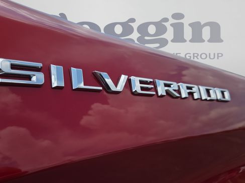 Used 2021 Chevrolet Silverado 1500 Custom RWD image 31
