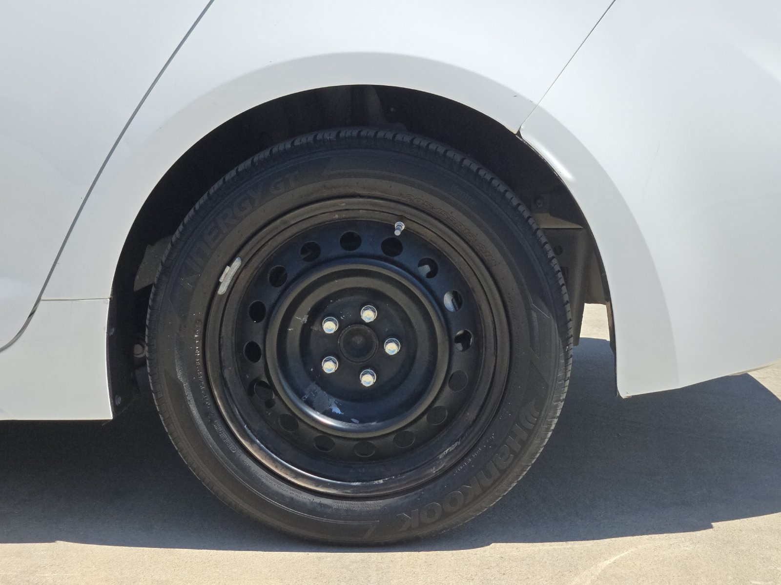 Used 2023 Toyota Corolla LE FWD image 22
