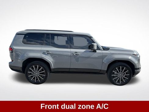 Used 2025 Lexus GX 550 w/ Cold Area Package AWD/4WD image 8