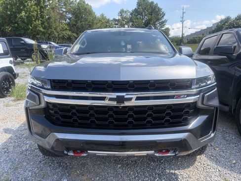 Used 2021 Chevrolet Tahoe Z71 w/ Z71 Off-Road Package AWD/4WD image 2