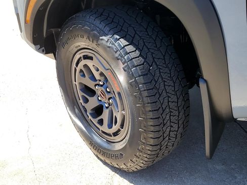 New 2026 Nissan Frontier PRO-4X image 11