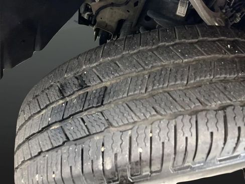 Certified 2025 Chevrolet Silverado 1500 High Country image 44