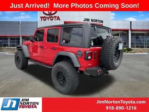 Used 2019 Jeep Wrangler Unlimited Sport AWD/4WD image 5