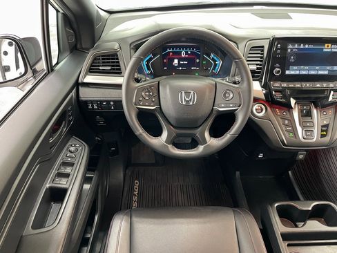 Used 2024 Honda Odyssey Sport image 22