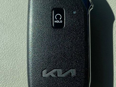 Certified 2024 Kia Sorento SX Prestige image 38