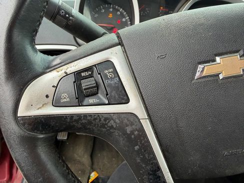 Used 2012 Chevrolet Equinox LT w/ Driver Convenience Package image 12