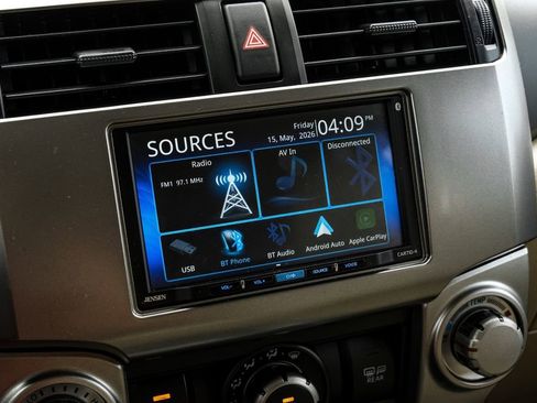 Used 2011 Toyota 4Runner SR5 RWD image 32