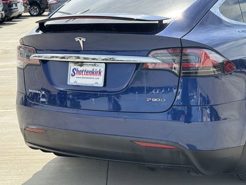 Used 2016 Tesla Model X Performance AWD/4WD image 6