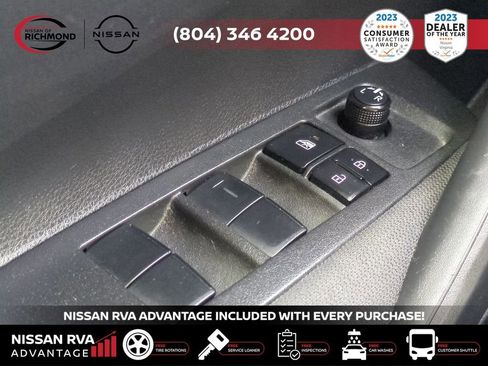 Used 2022 Toyota Corolla LE image 22