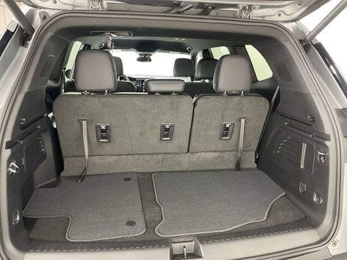 Used 2024 GMC Acadia Elevation w/ Super Cruise Package image 25