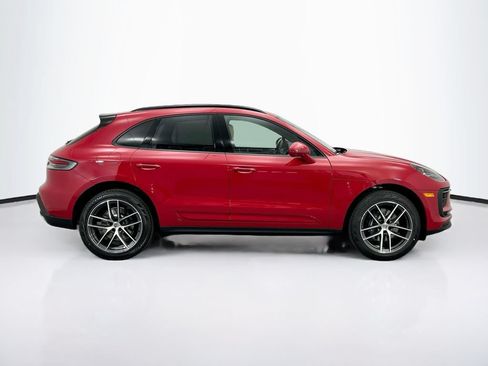 Used 2026 Porsche Macan AWD/4WD image 8