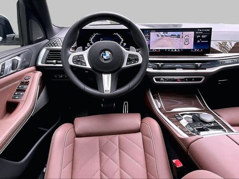 Used 2026 BMW X5 sDrive40i w/ M Sport Package RWD image 5