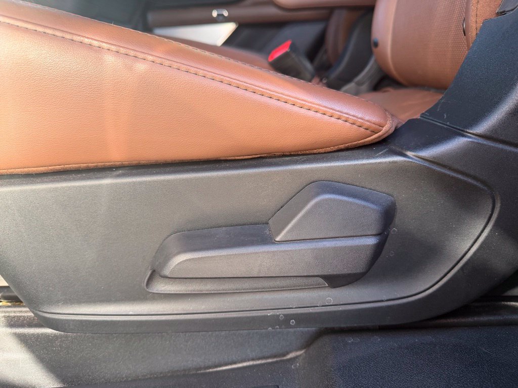 Used 2023 Lincoln Aviator Reserve w/ Equipment Group 201A AWD/4WD image 25