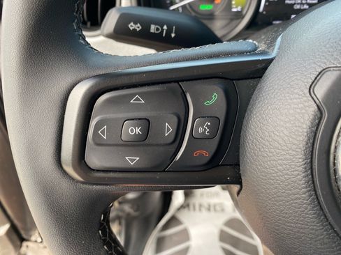 Used 2025 Jeep Wrangler Unlimited Sport S 4xe AWD/4WD image 17