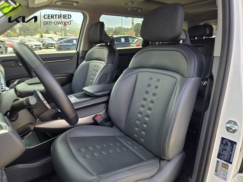 Certified 2024 Kia EV9 Wind AWD/4WD image 17