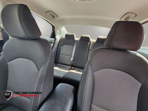 Used 2024 Kia Forte LXS FWD image 23