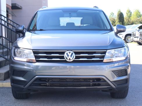 Used 2020 Volkswagen Tiguan S image 4