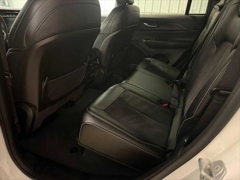 Certified 2023 Jeep Grand Cherokee Altitude image 23