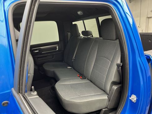 Used 2022 RAM 1500 Warlock AWD/4WD image 10