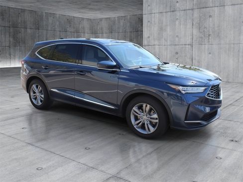 Used 2025 Acura MDX FWD image 7