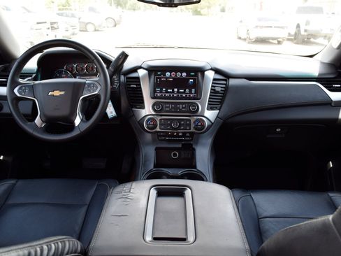 Used 2017 Chevrolet Tahoe LS RWD image 5