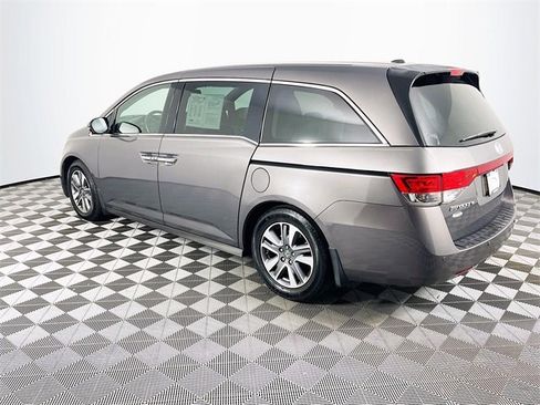 Used 2015 Honda Odyssey Touring image 6