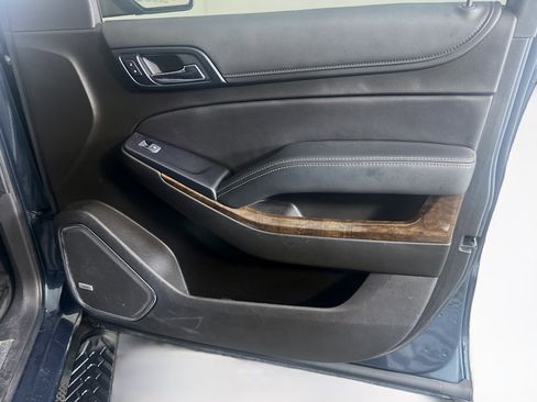 Used 2020 Chevrolet Tahoe LT w/ Luxury Package image 35