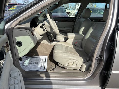 Used 1998 Cadillac Seville STS w/ Heated Seats Pkg image 3